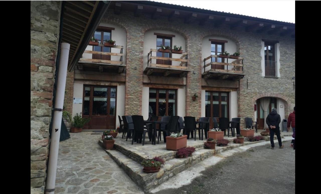 Agriturismo Locanda Dei Cacciatori Dogliani Dış mekan fotoğraf